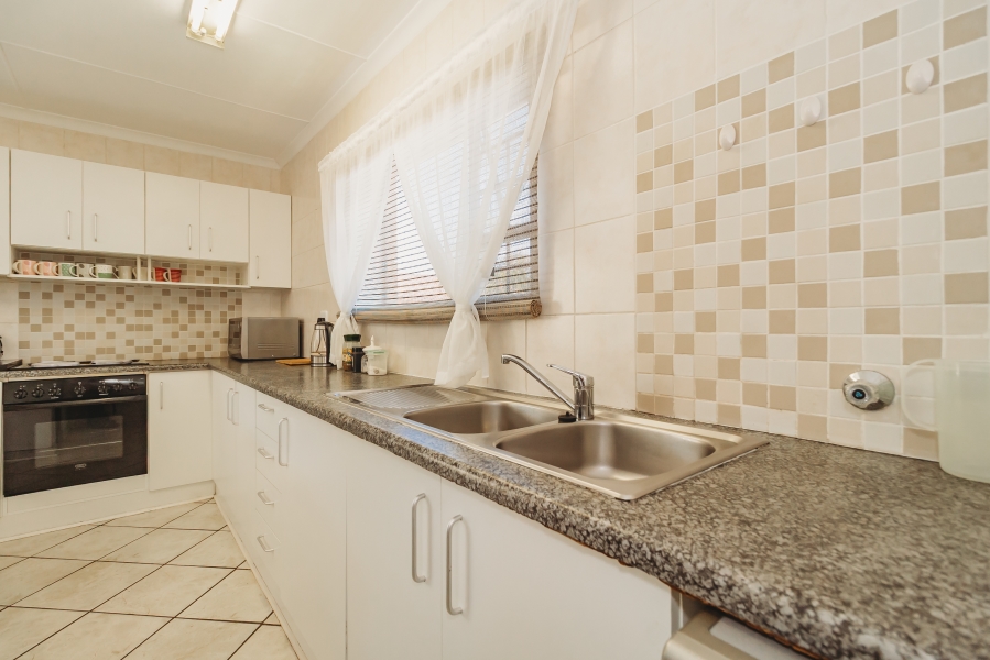 2 Bedroom Property for Sale in George East Western Cape